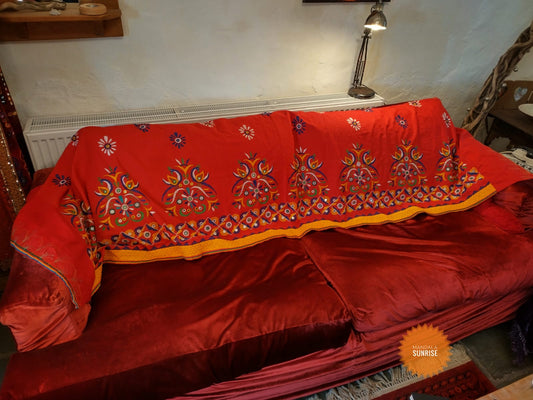 Exquisite vintage cotton throw/wall hanging