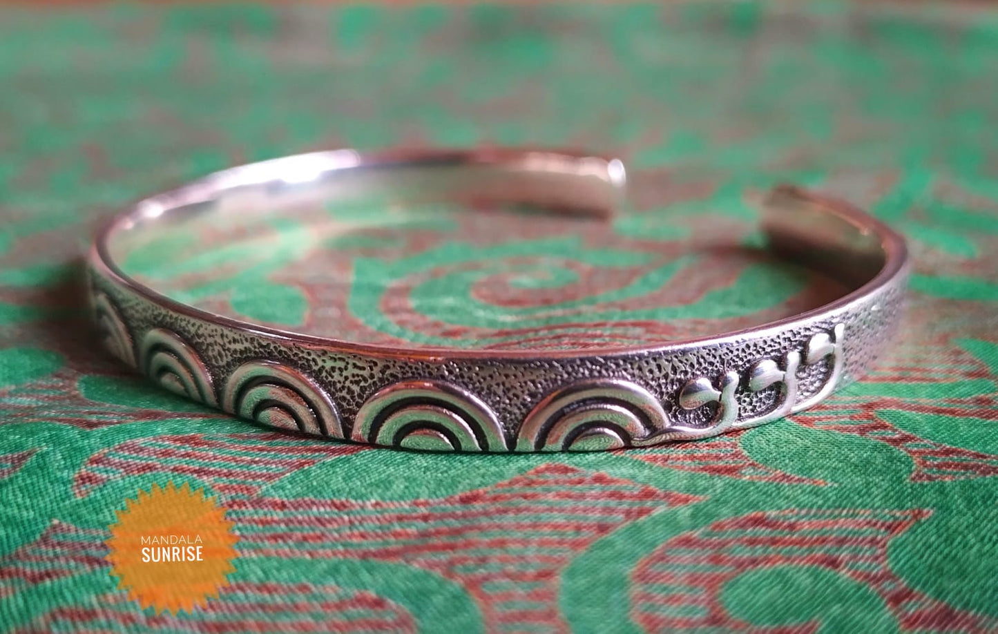 Sand and Sea hallmarked 925 silver bangle