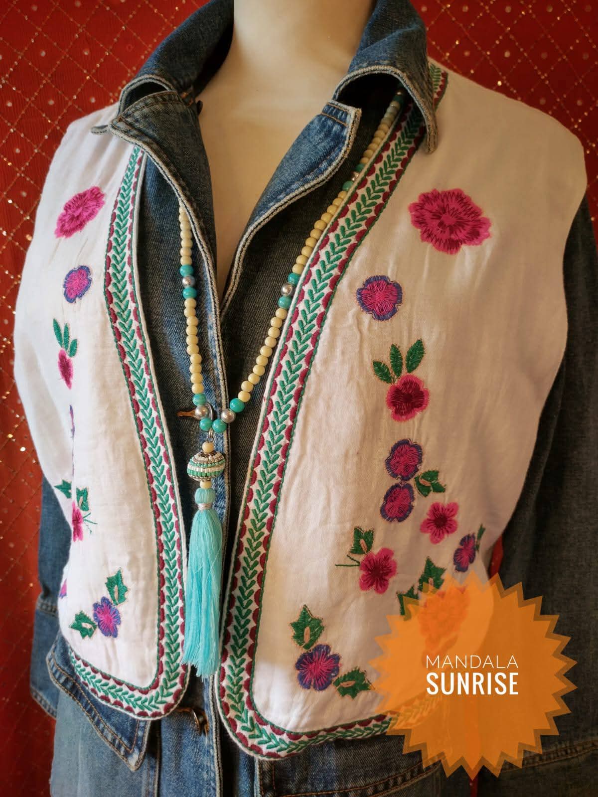 Beautiful embroidered waistcoat 10/12