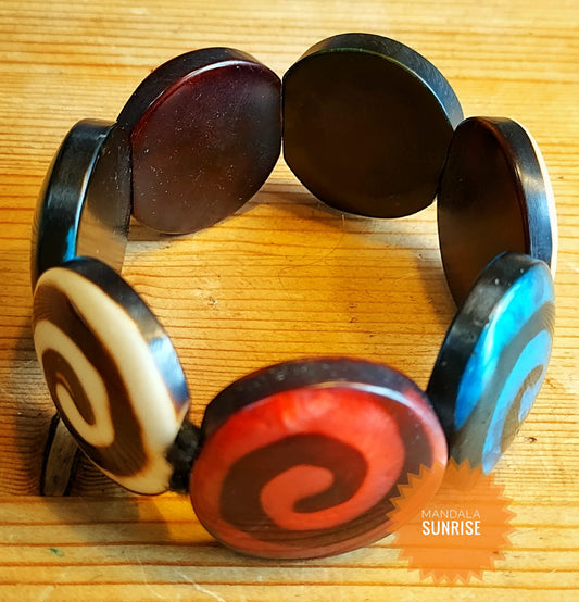 Chunky elasticated bracelet