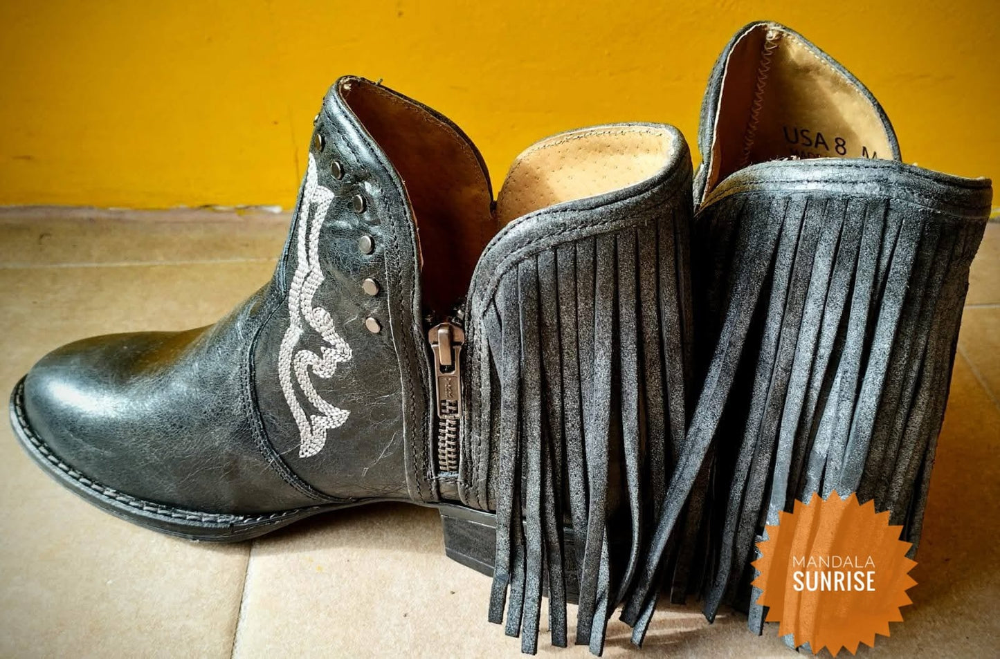Cowgirl Boots Size 6