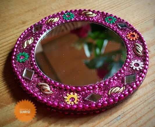 Handbag mirrors